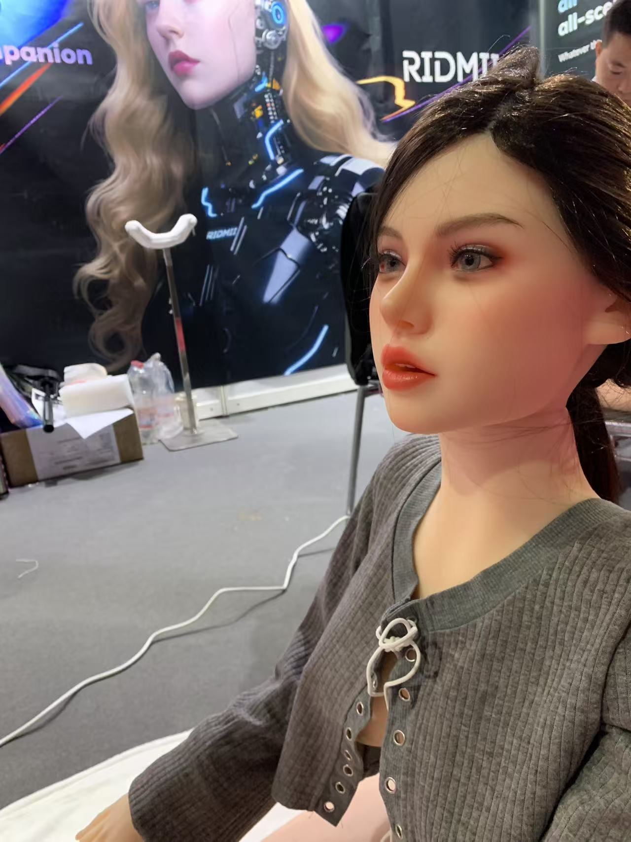 2025 Germany Venus Expo Sample EU Stock - RIDMII Unique Design Fiora 164cm #1130E Silicone ROS Head Sex Doll TPE Body Orlal Sex Adult Love Doll 2 In 1 Vagina Sucking + Auto Wigging Function with Clothes