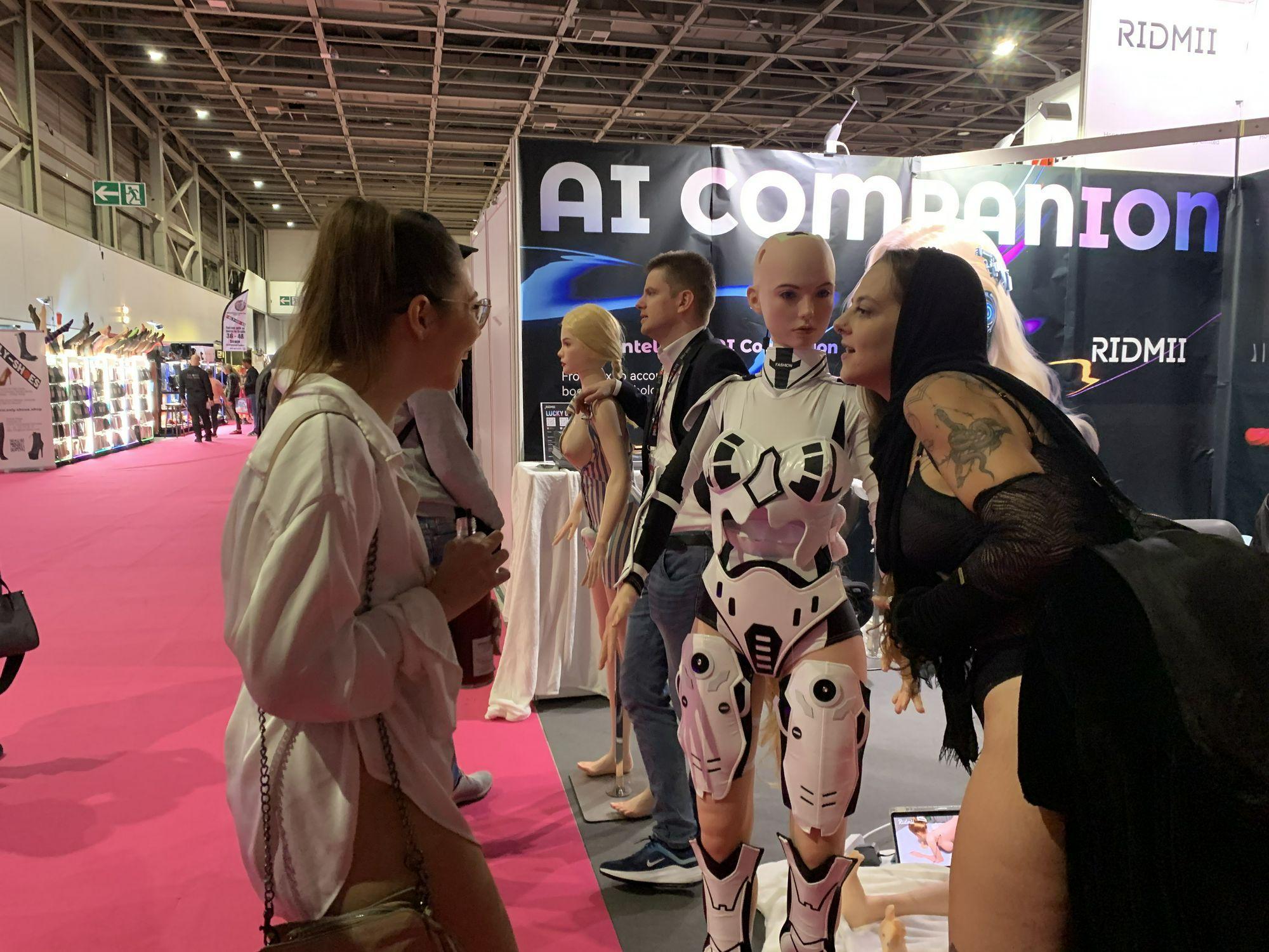 2025 Germany Venus Expo Sample EU Stock - RIDMII Tenar 163cm V1 Unique Design Full Silicone Robot Sex Doll 2025 Latest AI Version Sexbots Adult Love Doll with Clothes